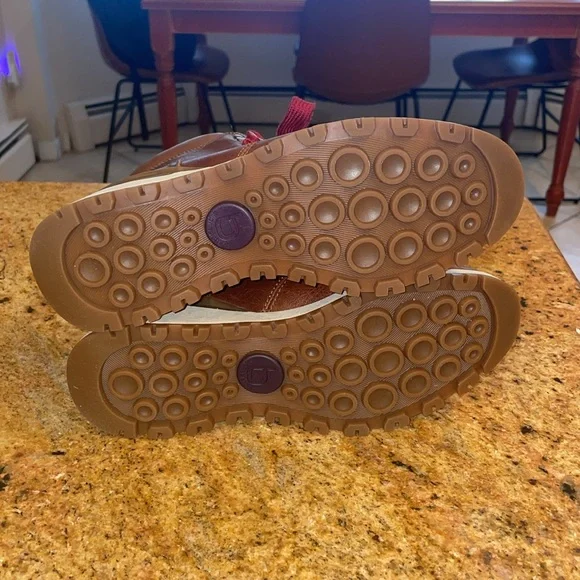 Bionica Whiskey Brown Leather Boots Women’s Size 7, EUC - Picture 4 of 6